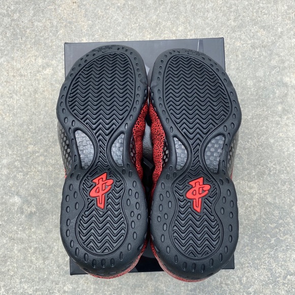 Air Foamposite One “Cracked Lava” - Picture 6 of 9